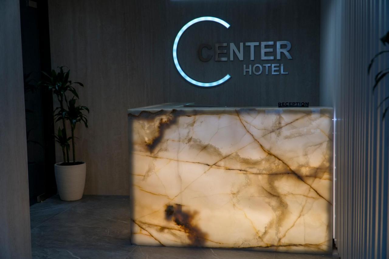 Center Hotel Sarandë Exterior foto